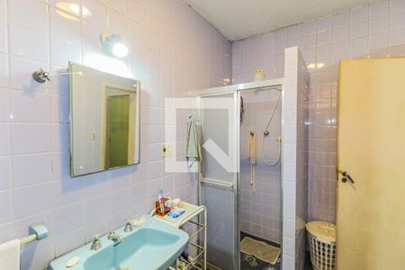 Casa à venda com 190m², 3 quartos e 2 vagasBanheiro 2