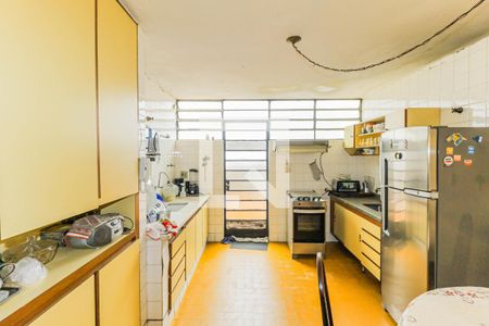 Casa à venda com 190m², 3 quartos e 2 vagasCozinha