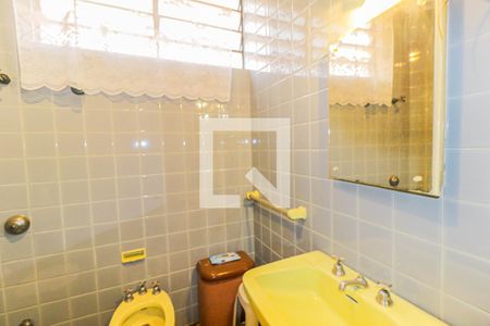 Casa à venda com 190m², 3 quartos e 2 vagasBanheiro 1