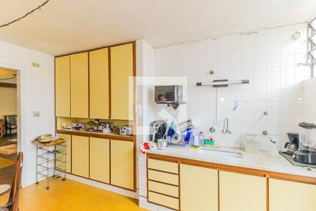 Casa à venda com 190m², 3 quartos e 2 vagasCozinha