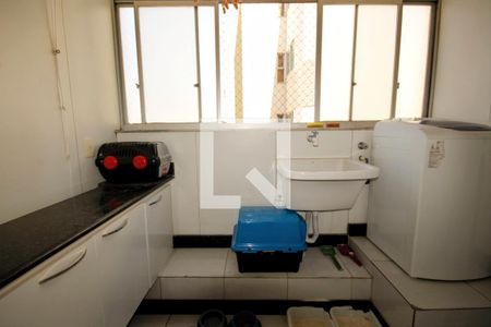 Apartamento à venda com 100m², 3 quartos e 2 vagasÁrea de Serviço