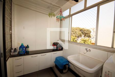 Apartamento à venda com 100m², 3 quartos e 2 vagasÁrea de Serviço