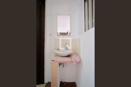 Casa à venda com 106m², 3 quartos e 1 vagaBanheiro Social