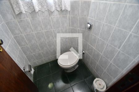 Casa à venda com 294m², 4 quartos e 4 vagasLavabo