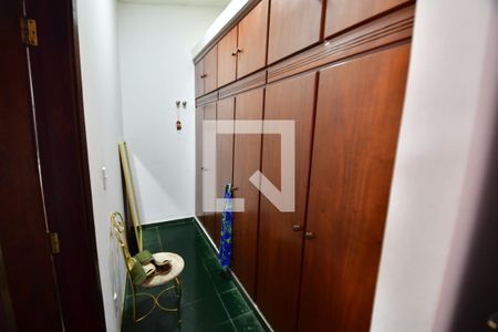 Casa à venda com 294m², 4 quartos e 4 vagasQuarto 4 - Suíte Closet
