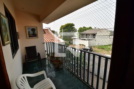 Casa à venda com 294m², 4 quartos e 4 vagasQuarto 2 - Sacada