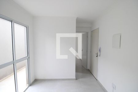 Sala / Cozinha / Área de Serviço de apartamento para alugar com 1 quarto, 27m² em Parada Inglesa, São Paulo