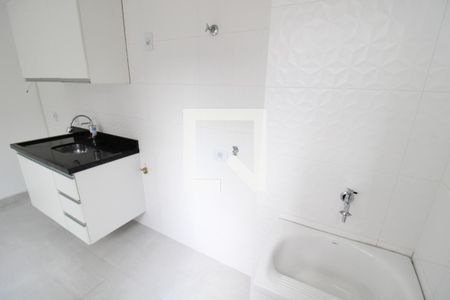 Sala / Cozinha / Área de Serviço de apartamento para alugar com 1 quarto, 27m² em Parada Inglesa, São Paulo