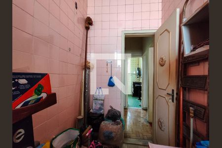 Casa à venda com 300m², 4 quartos e 4 vagas Casa à venda com 300m², 4 quartos e 4 vagasBanheiro 3