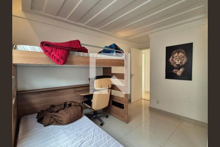 Apartamento à venda com 301m², 4 quartos e 3 vagas Apartamento à venda com 301m², 4 quartos e 3 vagasQuarto 3