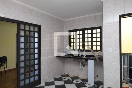 Casa à venda com 350m², 3 quartos e 3 vagasEdícula - Cozinha