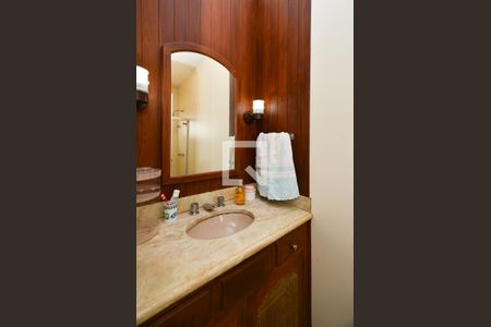 Casa para alugar com 660m², 4 quartos e 5 vagasSuíte 1