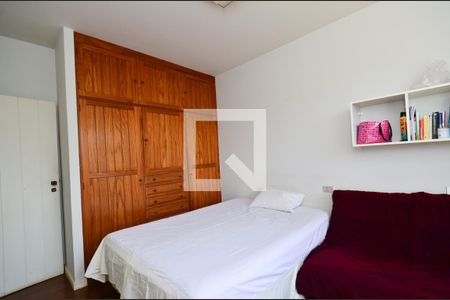 Casa para alugar com 660m², 4 quartos e 5 vagasSuíte 2