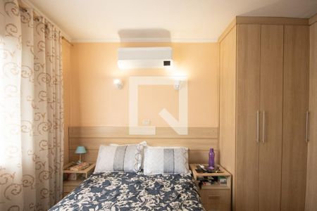 Casa à venda com 180m², 3 quartos e 2 vagas Casa à venda com 180m², 3 quartos e 2 vagasSuite