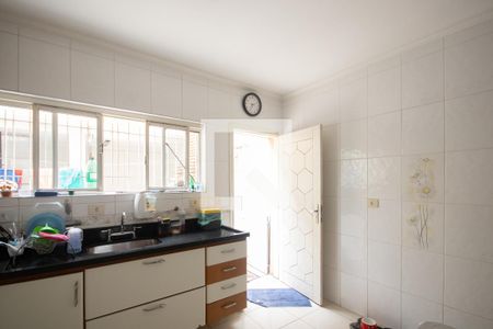 Casa à venda com 180m², 3 quartos e 2 vagas Casa à venda com 180m², 3 quartos e 2 vagasCozinha