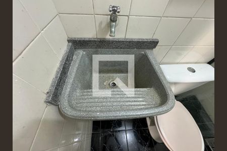 Apartamento à venda com 360m², 3 quartos e 3 vagasÁrea de Serviço - Banheiro