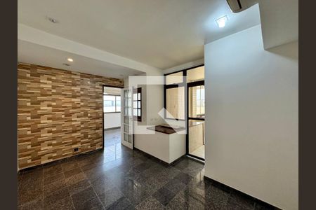 Apartamento à venda com 360m², 3 quartos e 3 vagasSuíte 2