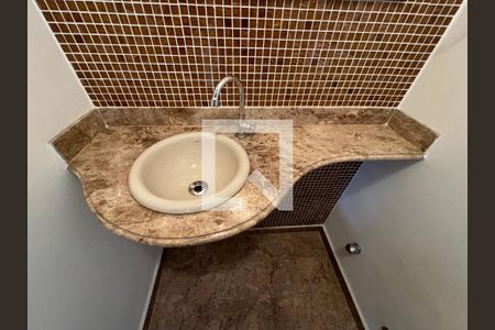 Apartamento à venda com 360m², 3 quartos e 3 vagasLavabo