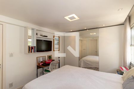 Apartamento à venda com 88m², 2 quartos e 1 vaga Apartamento à venda com 88m², 2 quartos e 1 vagaSuíte