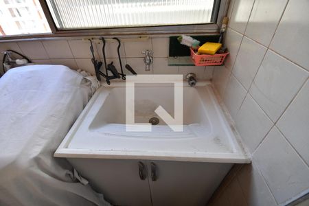 Apartamento à venda com 78m², 2 quartos e 1 vagaÁrea de Serviço