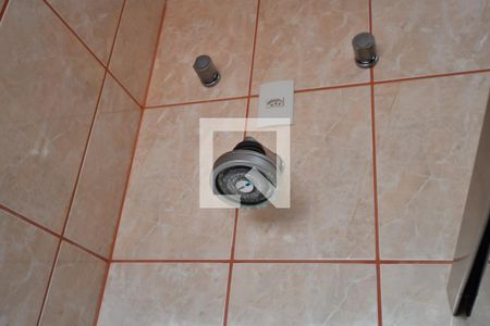 Casa à venda com 287m², 3 quartos e 6 vagasBanheiro 2