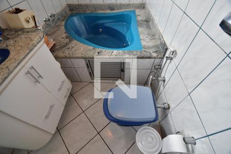 Casa à venda com 287m², 3 quartos e 6 vagasBanheiro 1