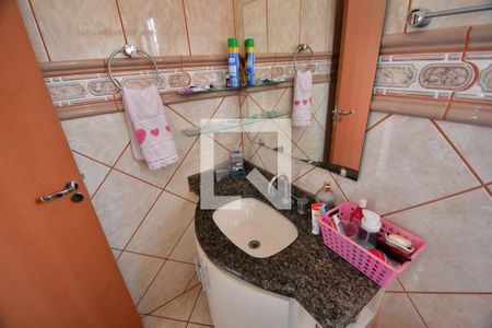 Casa à venda com 287m², 3 quartos e 6 vagasBanheiro 2