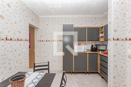 Casa à venda com 200m², 3 quartos e 2 vagas Casa à venda com 200m², 3 quartos e 2 vagasCozinha