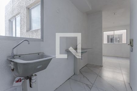 Apartamento à venda com 39m², 2 quartos e 1 vaga Apartamento à venda com 39m², 2 quartos e 1 vagaCozinha e Área de Serviço