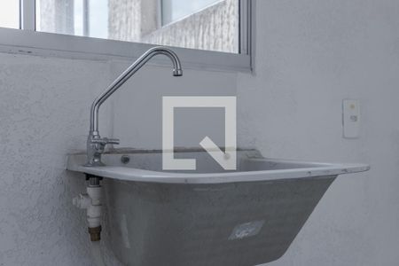 Apartamento à venda com 39m², 2 quartos e 1 vaga Apartamento à venda com 39m², 2 quartos e 1 vagaCozinha e Área de Serviço