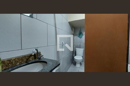 Casa à venda com 311m², 3 quartos e 2 vagasBanheiro 3