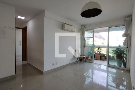 Sala de apartamento à venda com 2 quartos, 57m² em Freguesia (jacarepaguá), Rio de Janeiro