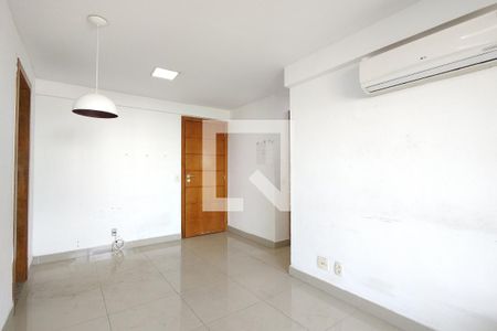 Sala de apartamento à venda com 2 quartos, 57m² em Freguesia (jacarepaguá), Rio de Janeiro