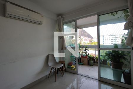 Sala de apartamento à venda com 2 quartos, 57m² em Freguesia (jacarepaguá), Rio de Janeiro