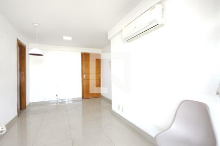 Sala de apartamento à venda com 2 quartos, 57m² em Freguesia (jacarepaguá), Rio de Janeiro