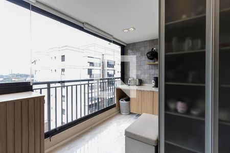 Apartamento para alugar com 64m², 2 quartos e 1 vaga Apartamento para alugar com 64m², 2 quartos e 1 vagaVaranda