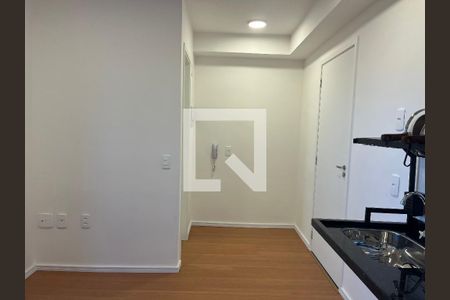Sala/Cozinha Integrada de apartamento à venda com 1 quarto, 27m² em Lapa, São Paulo
