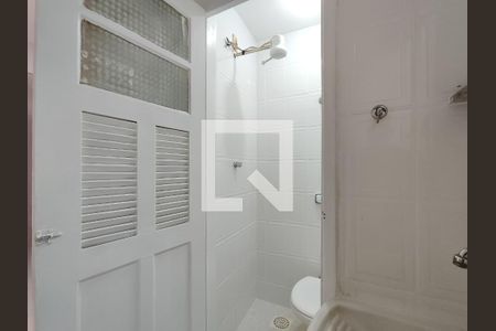 Apartamento à venda com 82m², 2 quartos e sem vagaBanheiro de Serviço