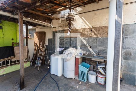 Casa à venda com 379m², 4 quartos e 4 vagasÁrea de Serviço 2