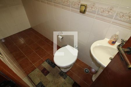 Casa à venda com 462m², 6 quartos e 6 vagasBanheiro 1