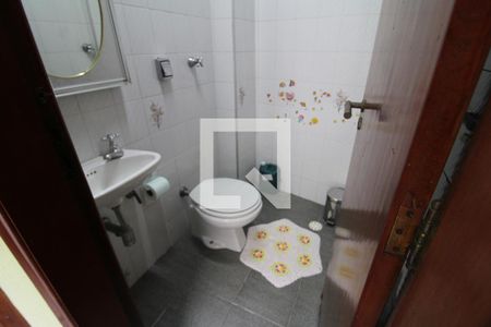 Casa à venda com 462m², 6 quartos e 6 vagasÁrea de Serviço - Banheiro