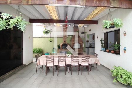 Casa à venda com 462m², 6 quartos e 6 vagasÁrea Comum