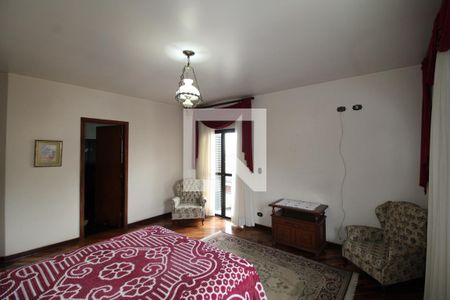 Casa à venda com 462m², 6 quartos e 6 vagasQuarto 2