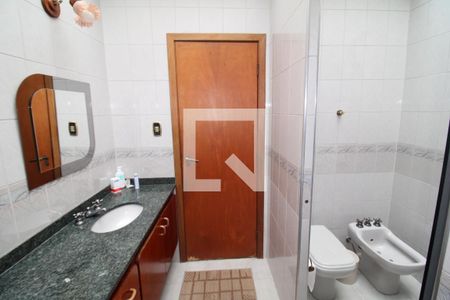 Casa à venda com 462m², 6 quartos e 6 vagasBanheiro 2