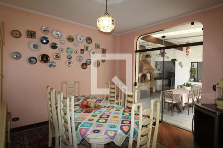 Casa à venda com 462m², 6 quartos e 6 vagasCozinha