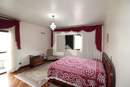 Casa à venda com 462m², 6 quartos e 6 vagasQuarto 2