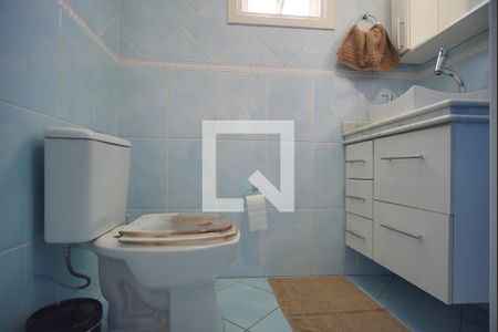 Casa à venda com 262m², 3 quartos e 3 vagasBanheiro da Demi Suíte