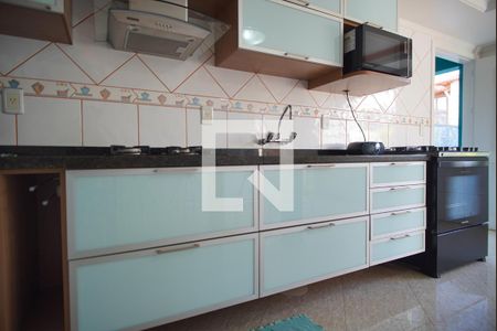 Casa à venda com 262m², 3 quartos e 3 vagasCozinha