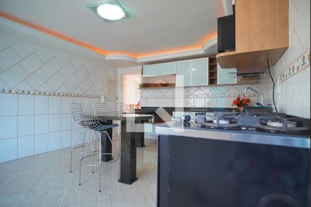 Casa à venda com 262m², 3 quartos e 3 vagasCozinha