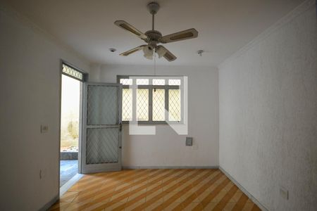 Sala de casa para alugar com 3 quartos, 150m² em Centro, Nova Iguaçu